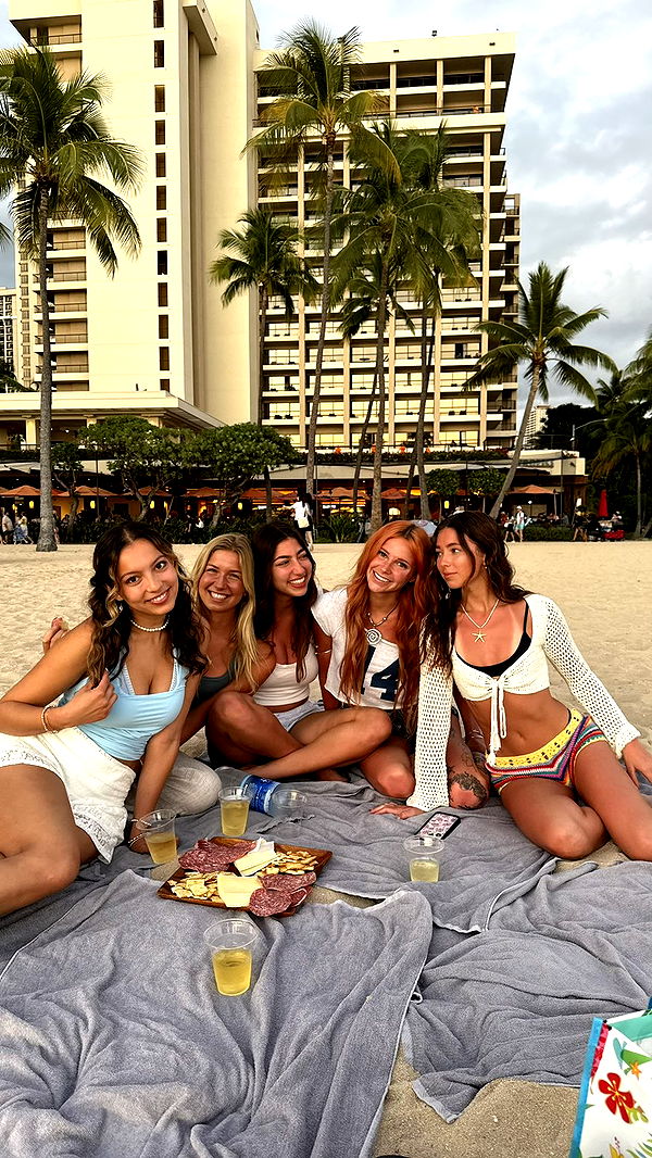 chloerosenbaum image ~ Altpins