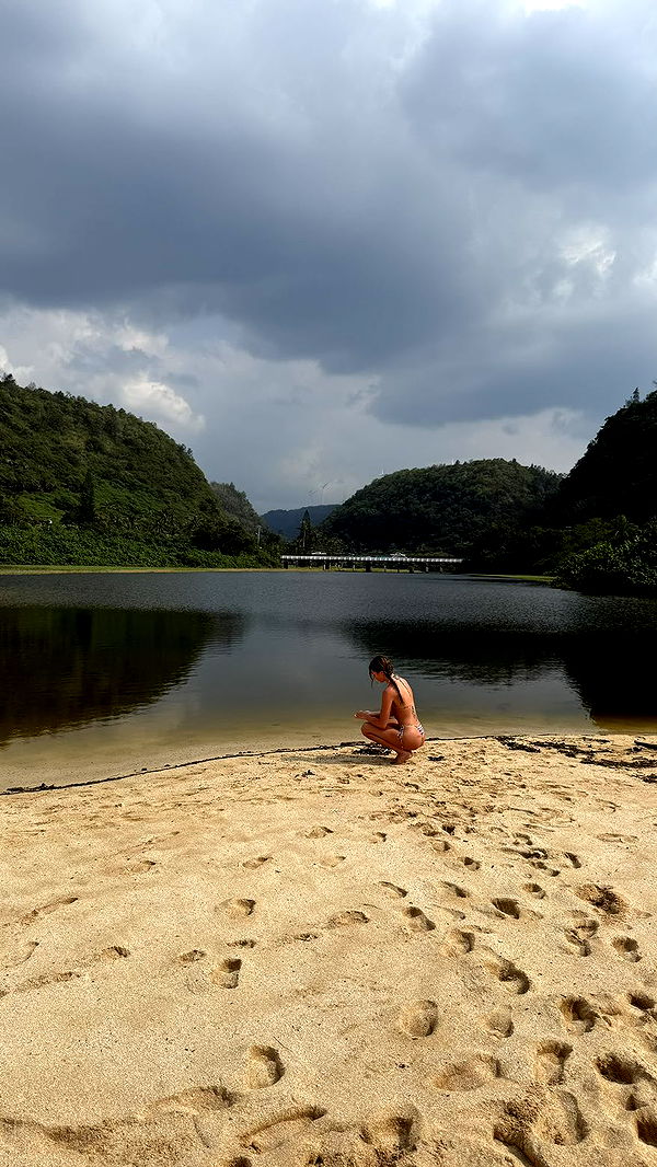 chloerosenbaum image ~ Altpins