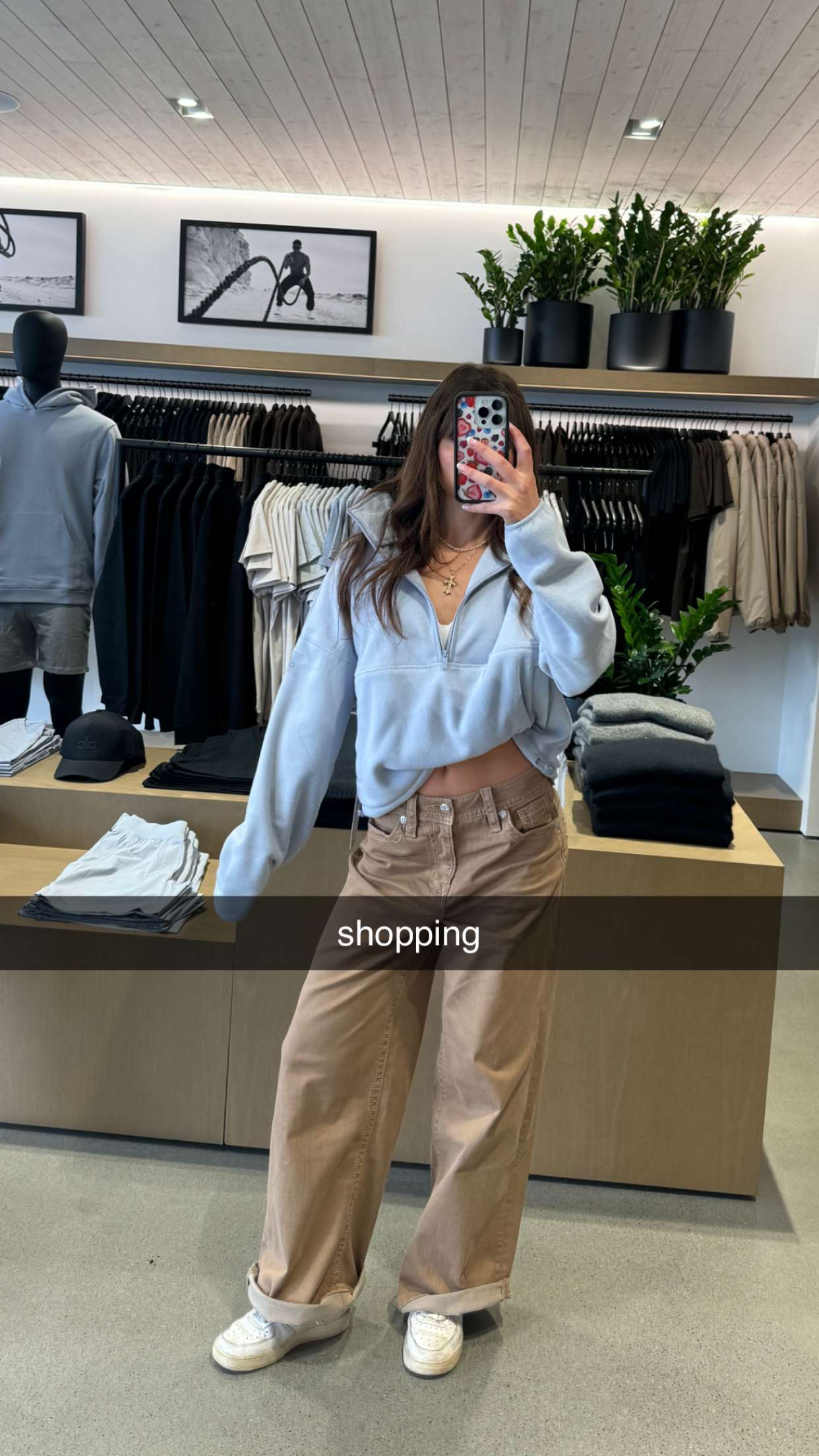 chloerosenbaum snapchat image archive image