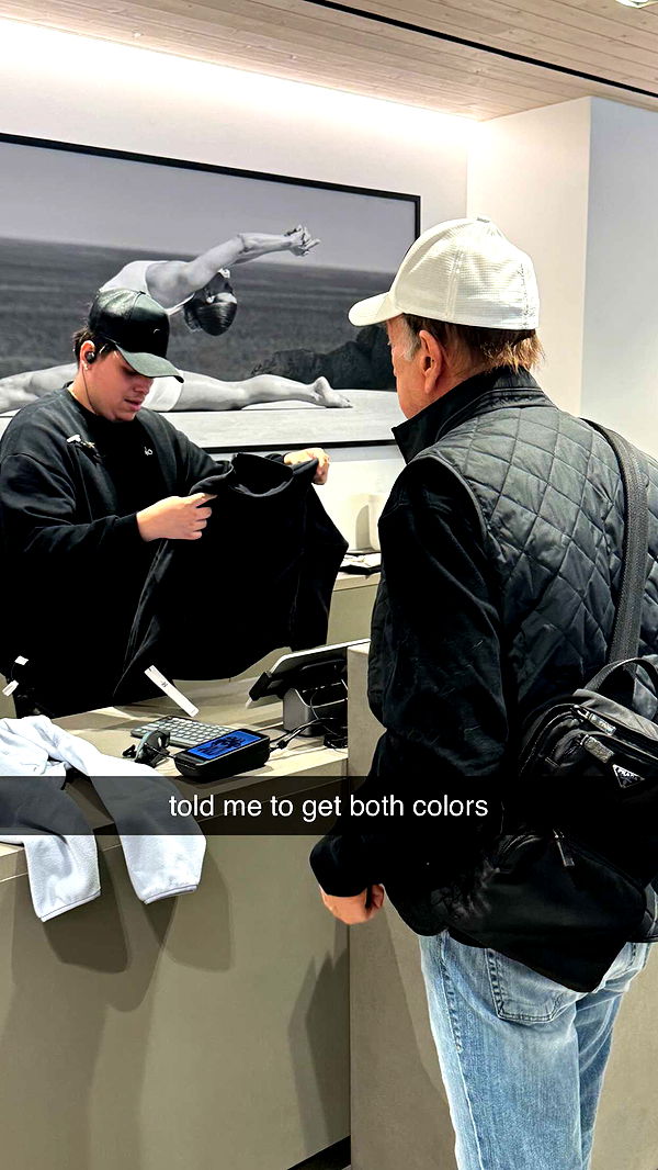 chloerosenbaum image ~ Altpins