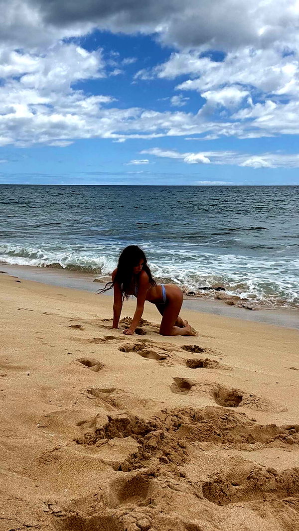 chloerosenbaum image ~ Altpins