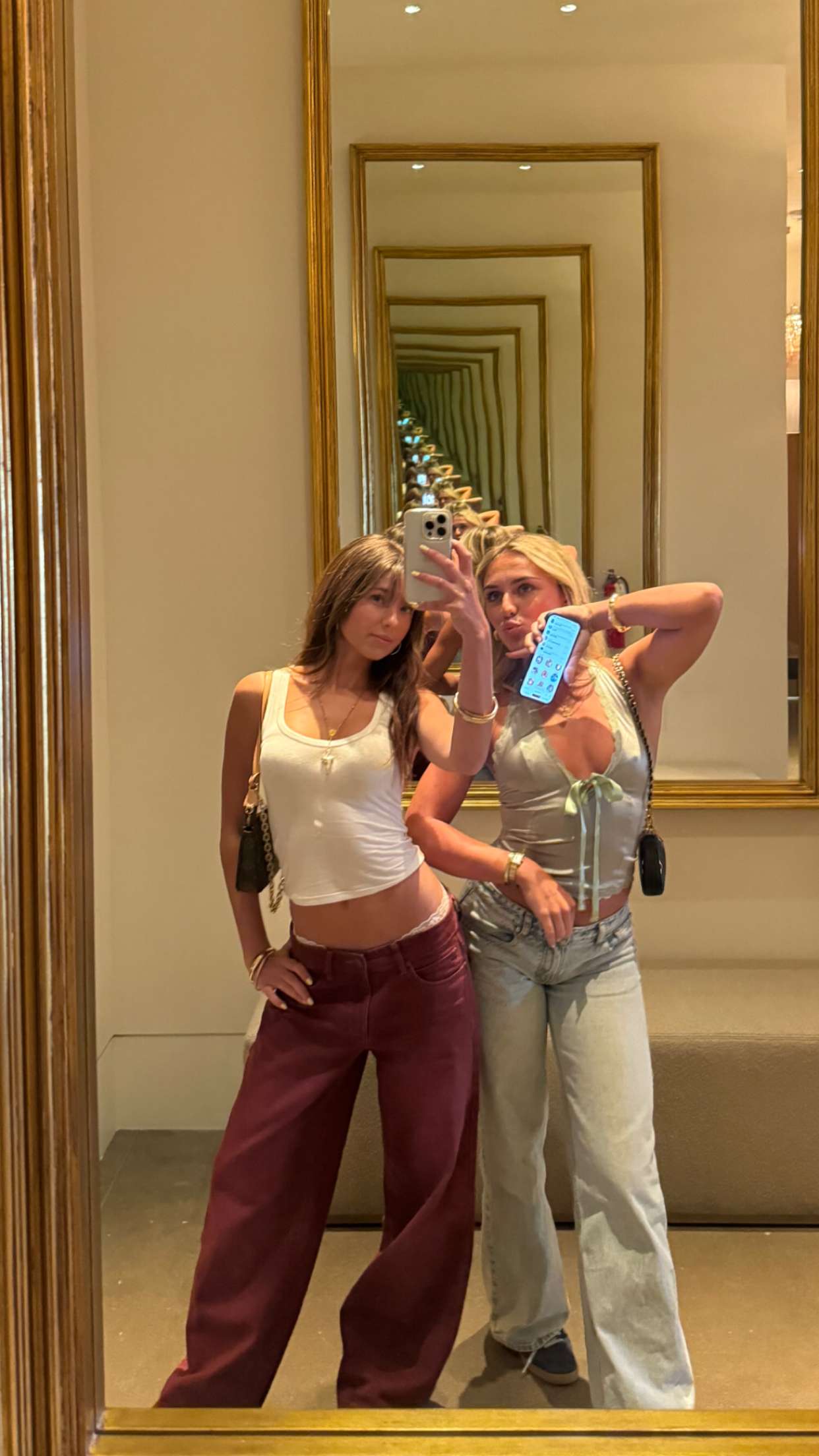 chloerosenbaum snapchat image archive image