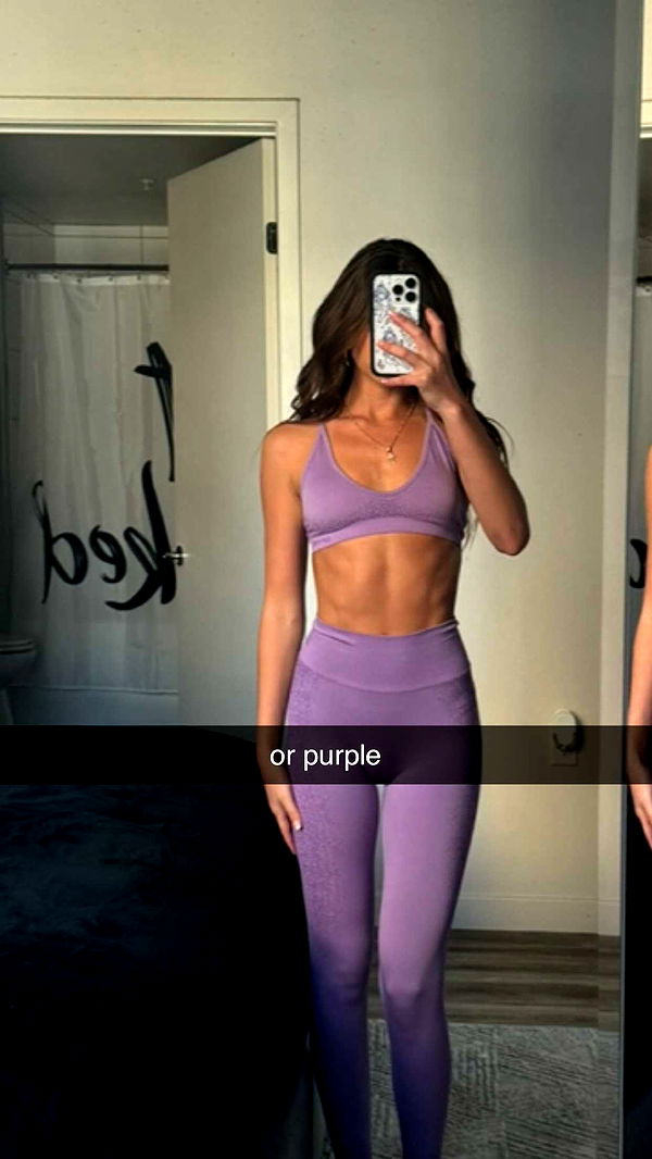 chloerosenbaum image ~ Altpins