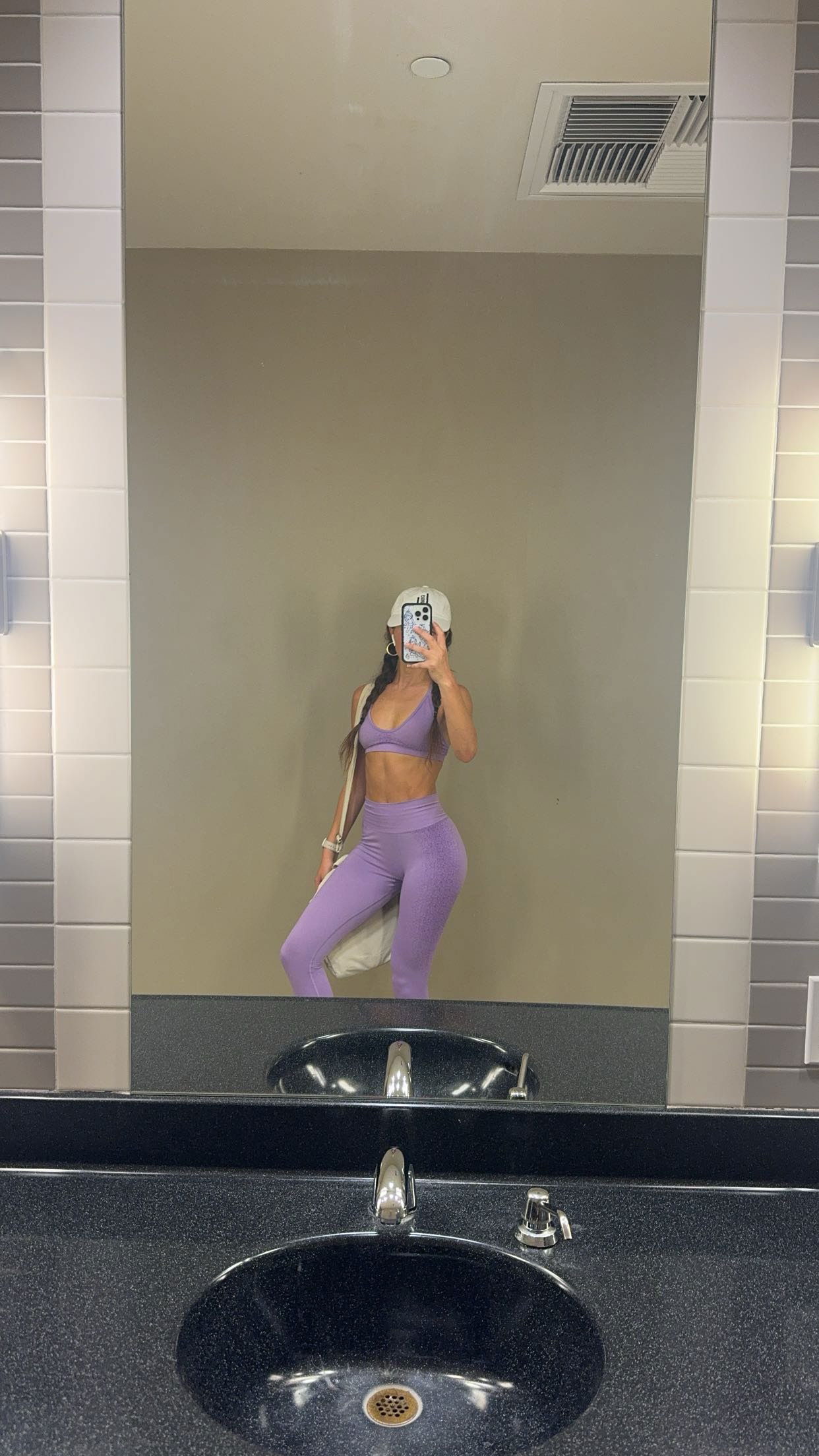 chloerosenbaum snapchat image archive image