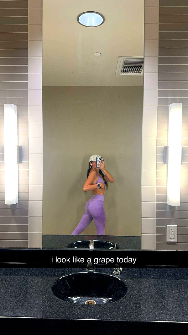 chloerosenbaum image ~ Altpins