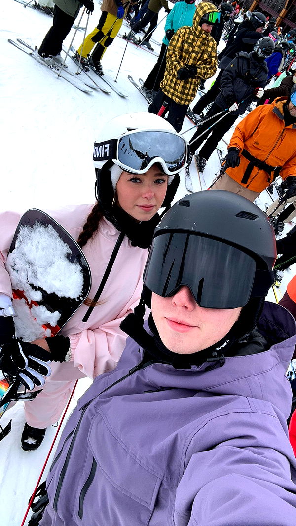 chloerosenbaum image ~ Altpins