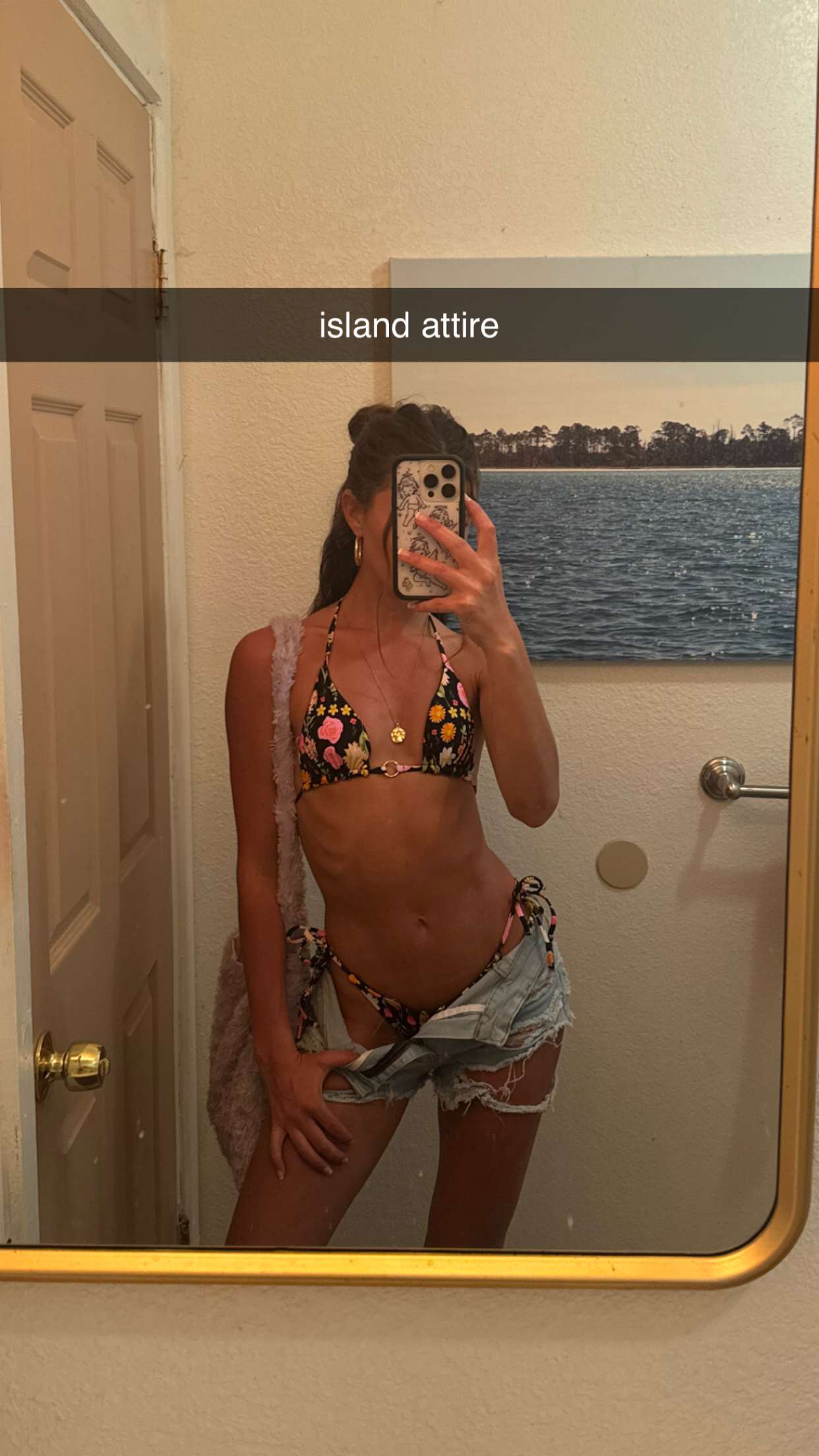 chloerosenbaum snapchat image archive image