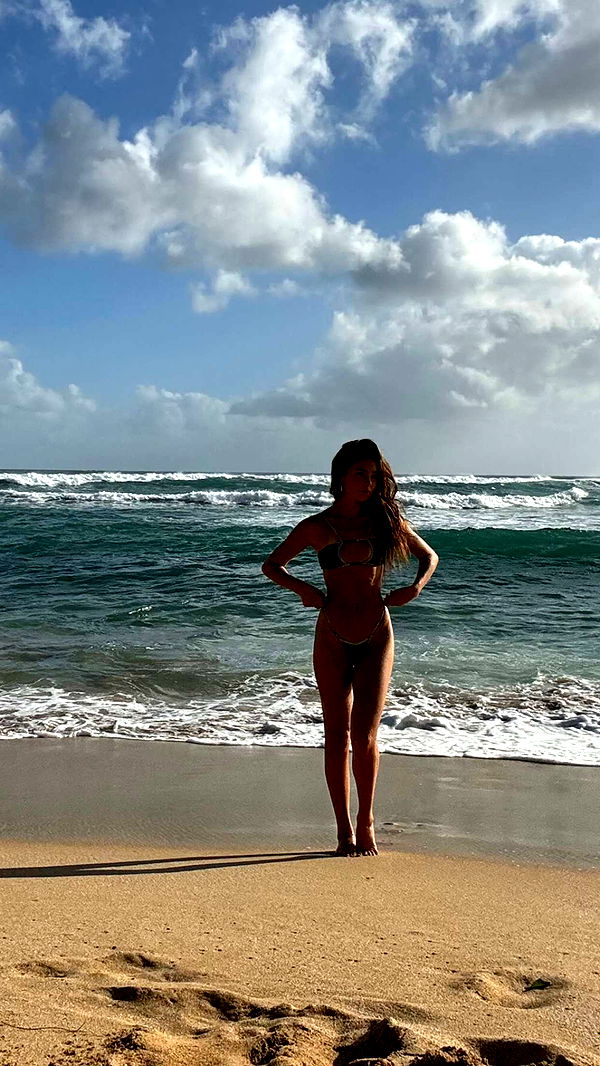 chloerosenbaum image ~ Altpins