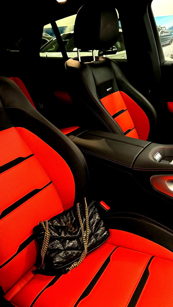 chloerosenbaum image ~ Altpins