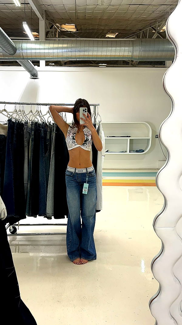 chloerosenbaum image ~ Altpins