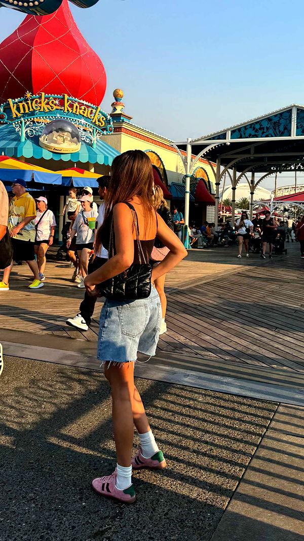 chloerosenbaum image ~ Altpins