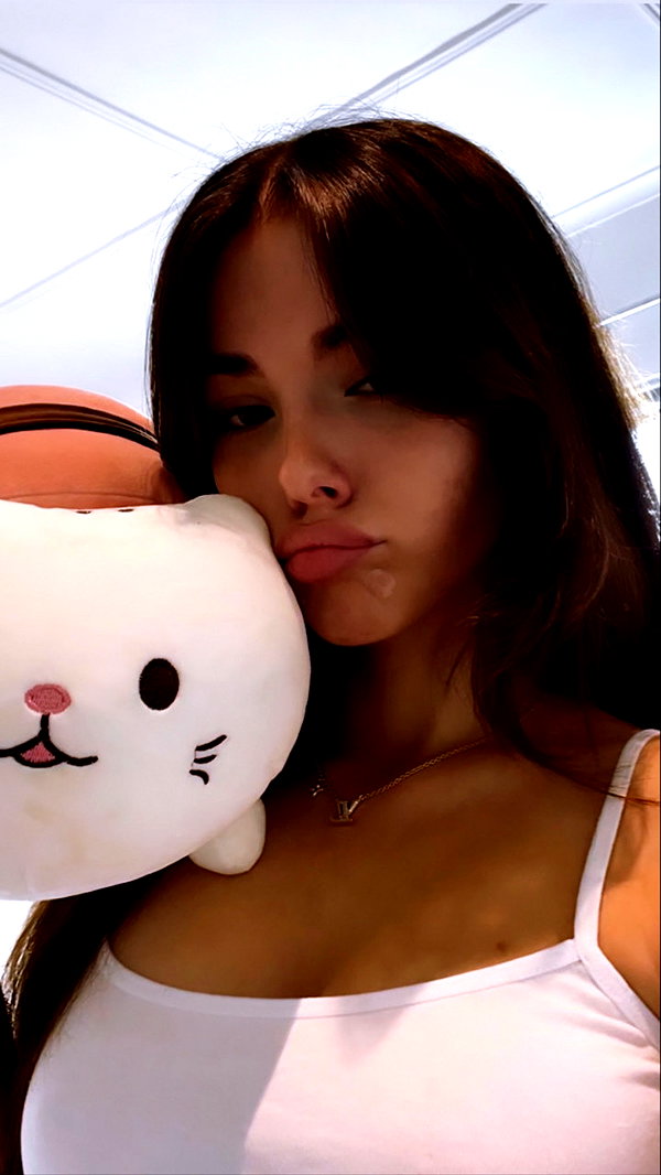 clarissabeaa snapchat image archive image