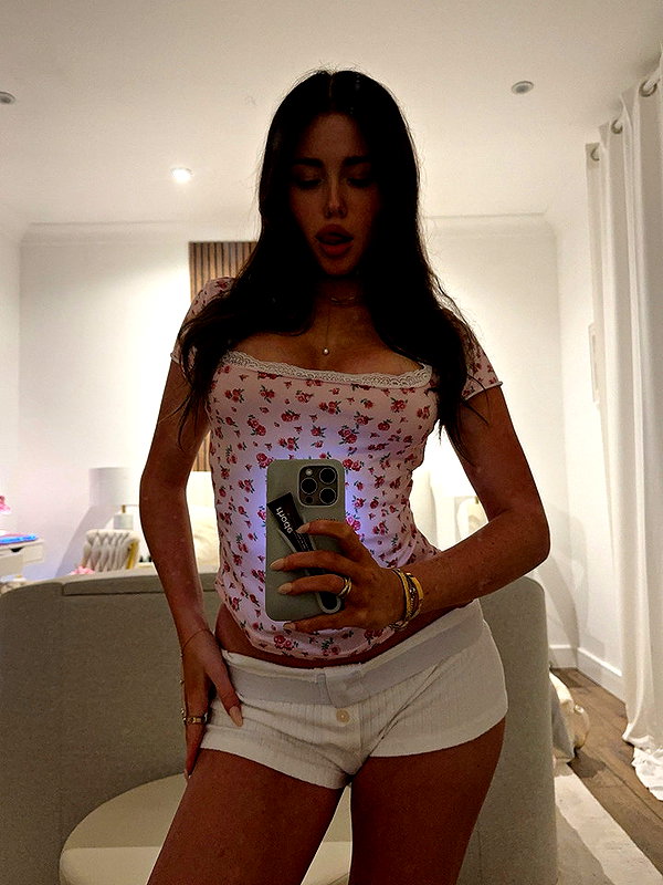 clarissabeaa snapchat image archive image