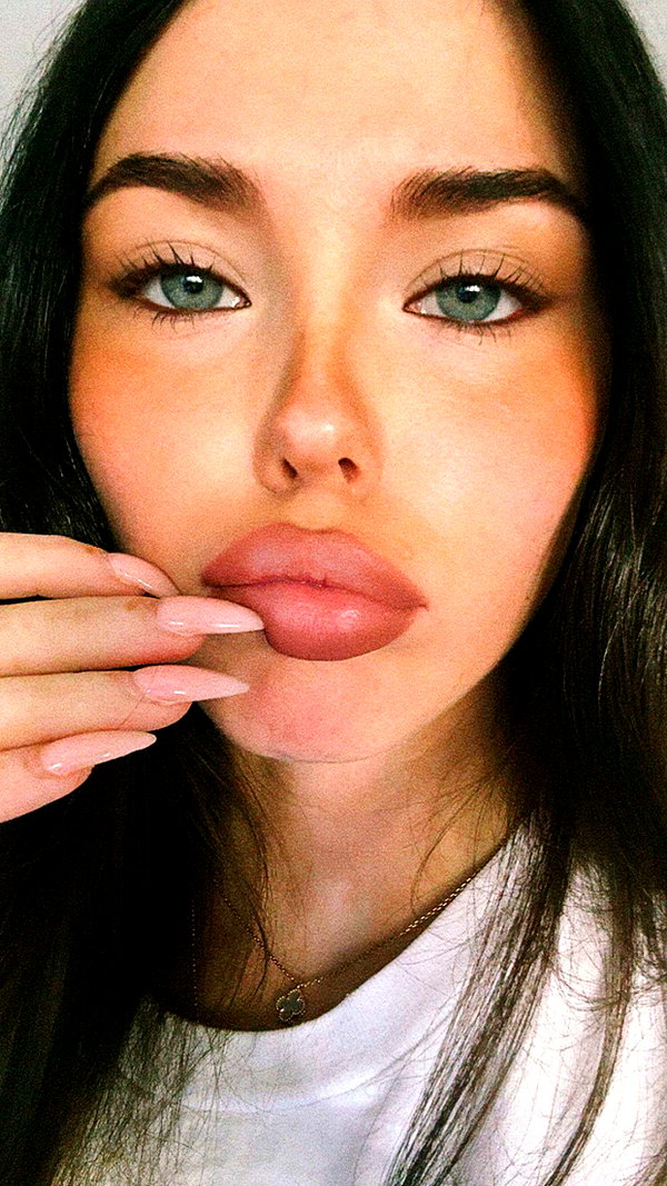 clarissabeaa snapchat image archive image