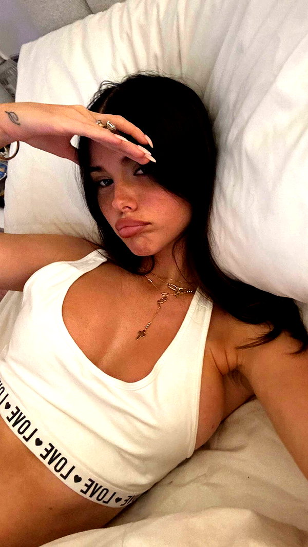 clarissabeaa snapchat image archive image