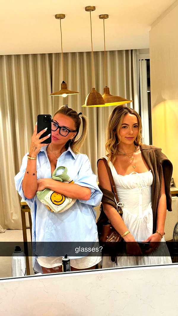 corinnakopf snapchat image archive image
