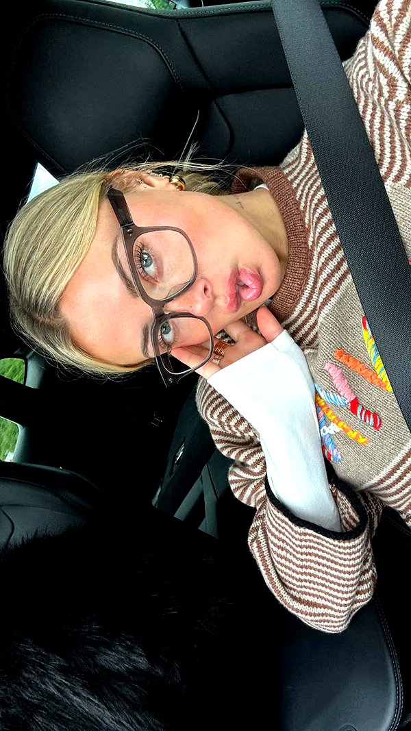 corinnakopf snapchat image archive image
