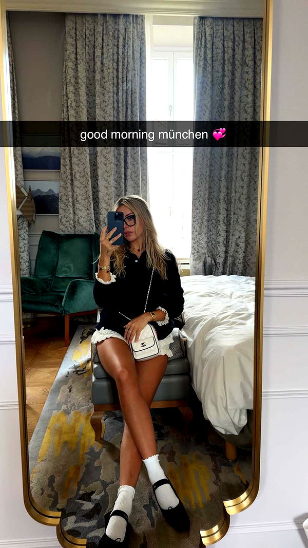 corinnakopf snapchat image archive image