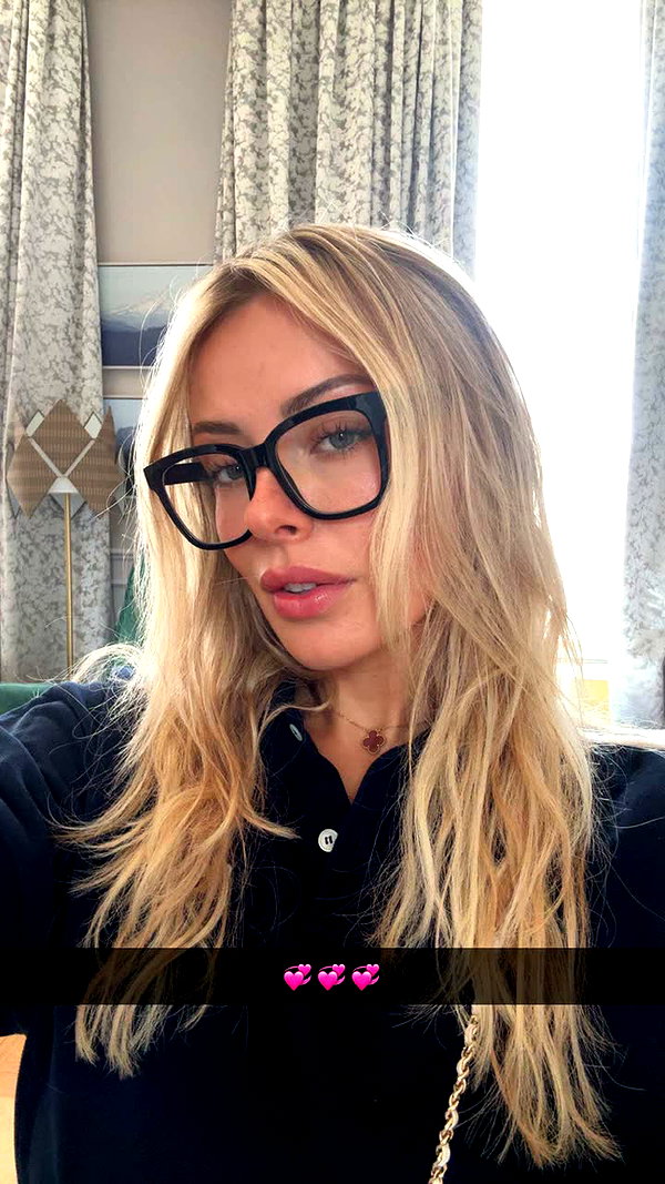 corinnakopf snapchat image archive image
