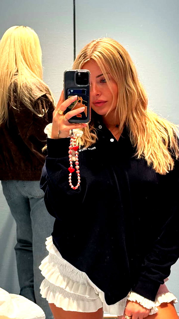 corinnakopf snapchat image archive image