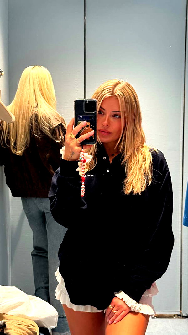 corinnakopf snapchat image archive image