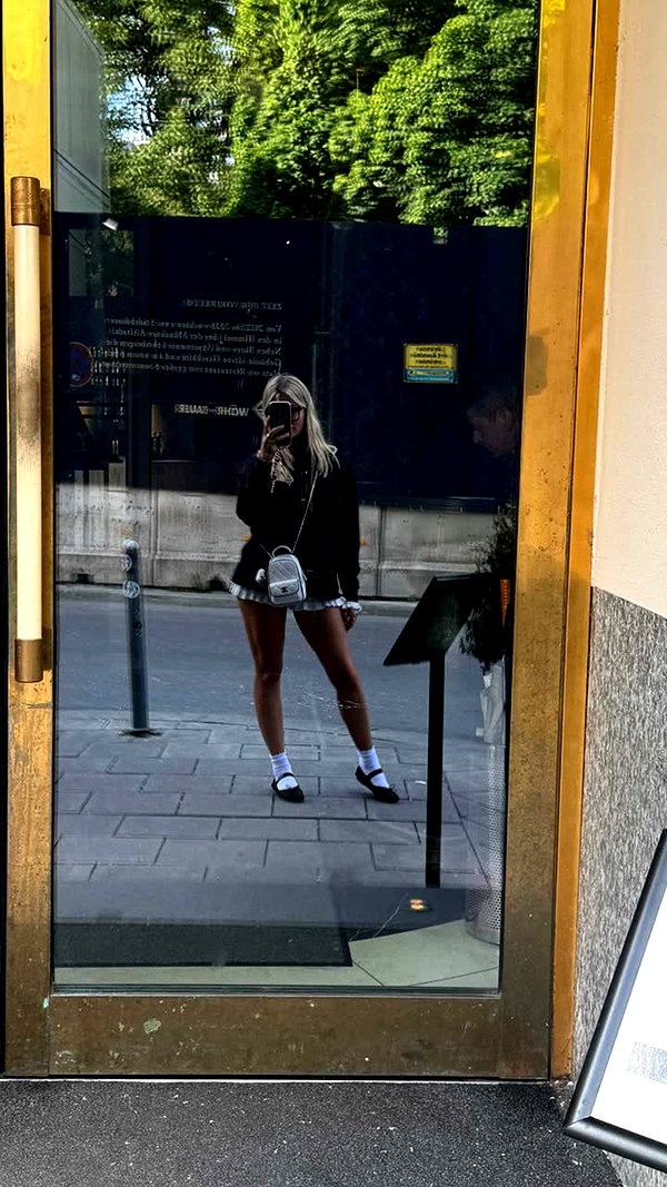 corinnakopf snapchat image archive image