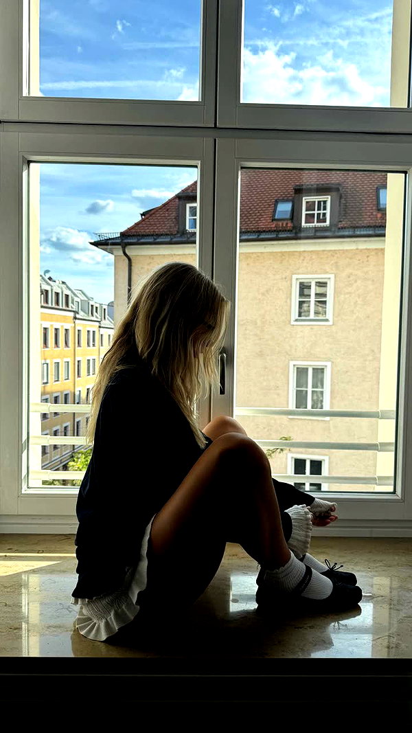 corinnakopf snapchat image archive image
