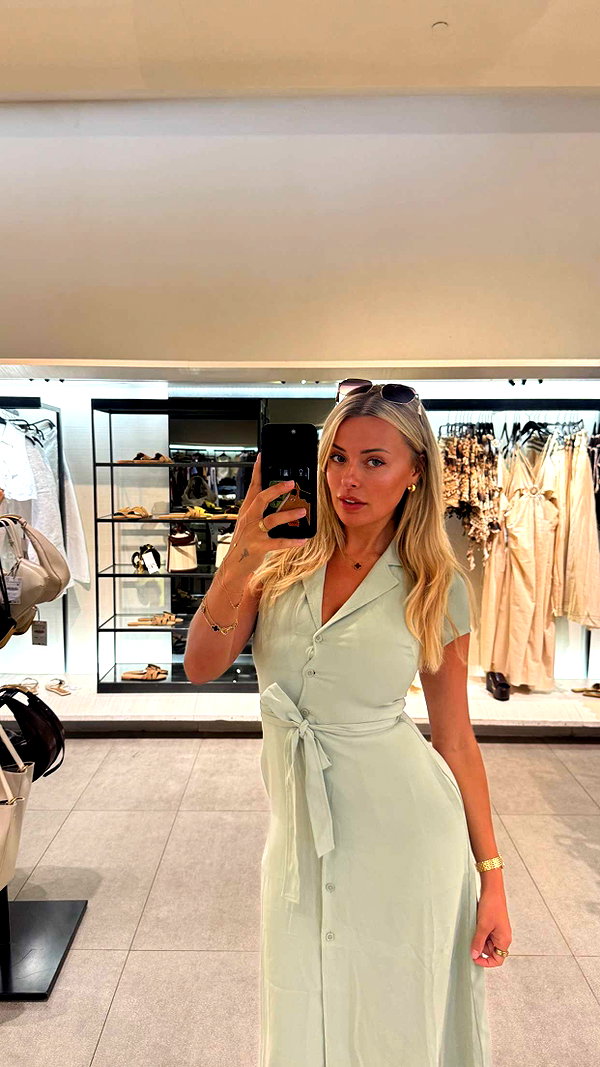 corinnakopf snapchat image archive image
