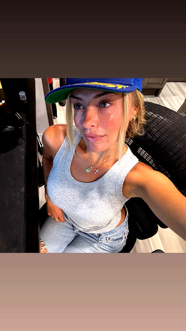 corinnakopf snapchat image archive image