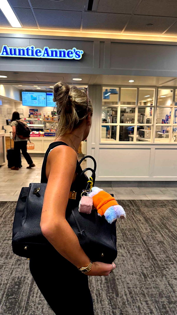 corinnakopf snapchat image archive image