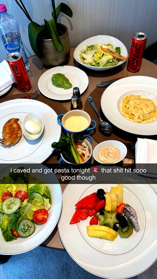 corinnakopf snapchat image archive image