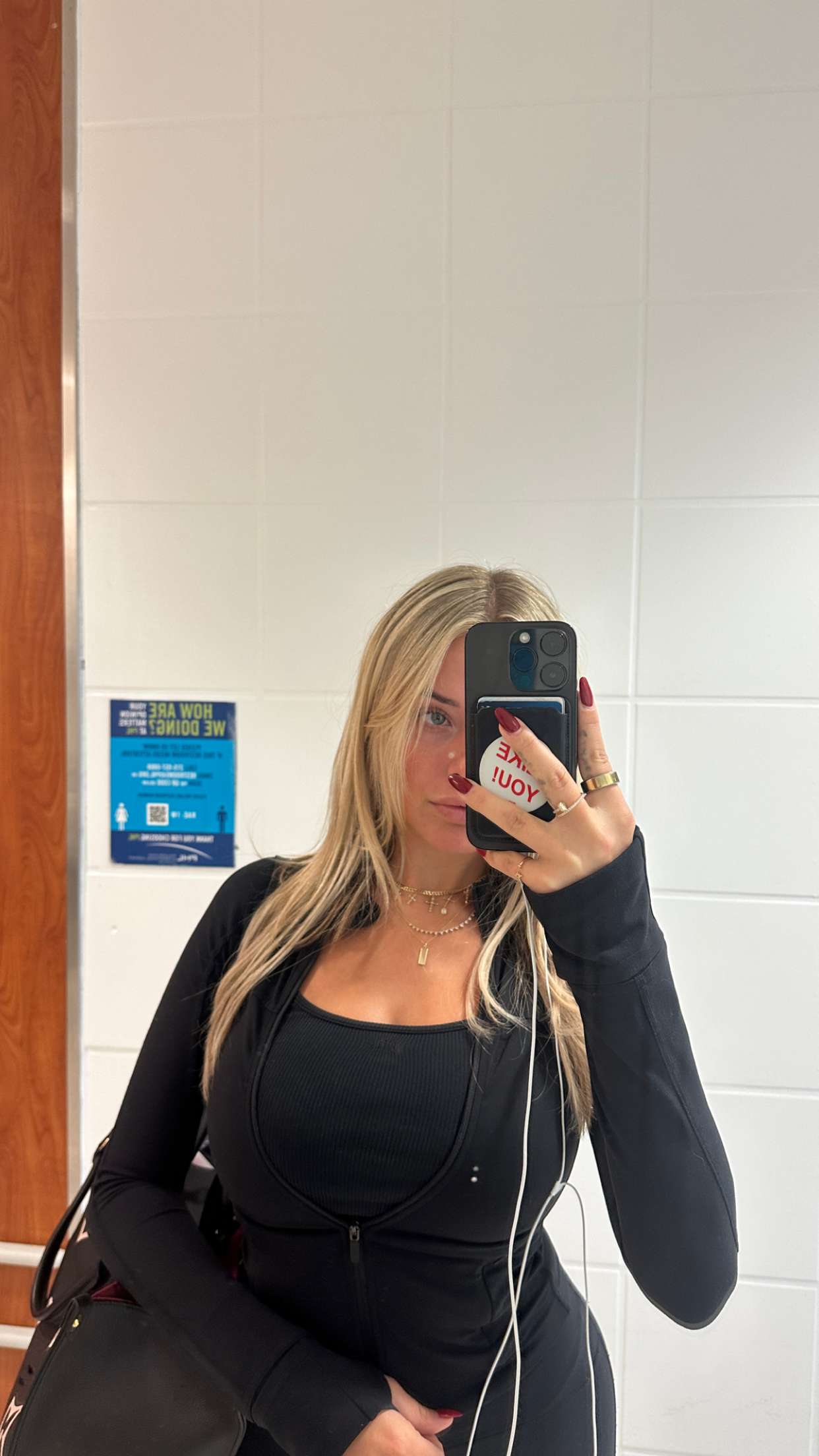 corinnakopf snapchat image archive image