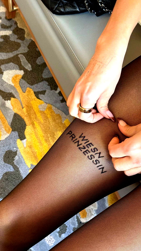 corinnakopf image ~ Altpins