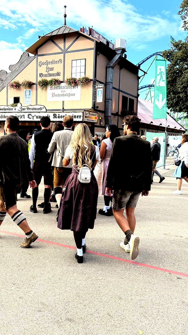 corinnakopf image ~ Altpins