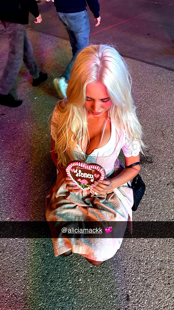 corinnakopf image ~ Altpins