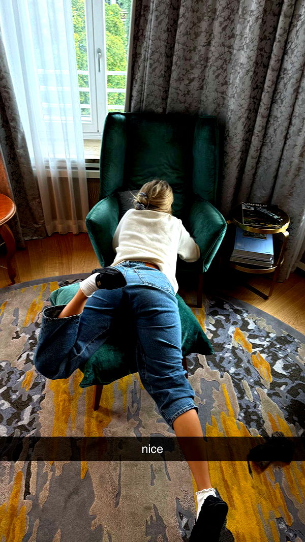 corinnakopf image ~ Altpins