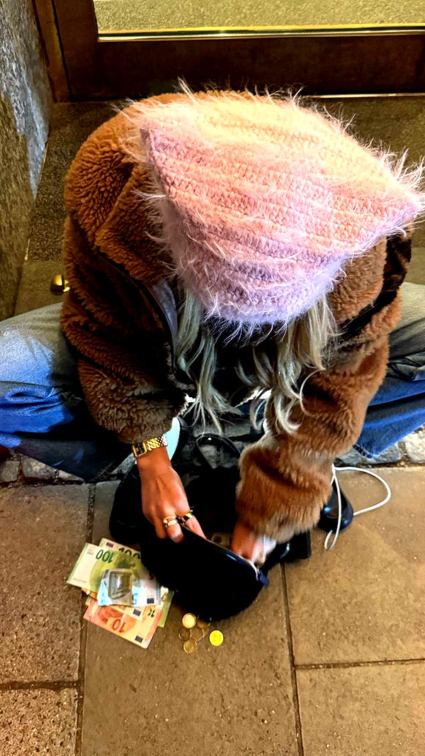 corinnakopf image ~ Altpins