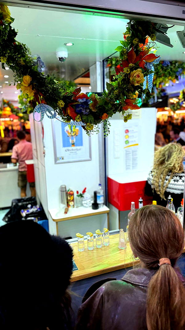 corinnakopf image ~ Altpins