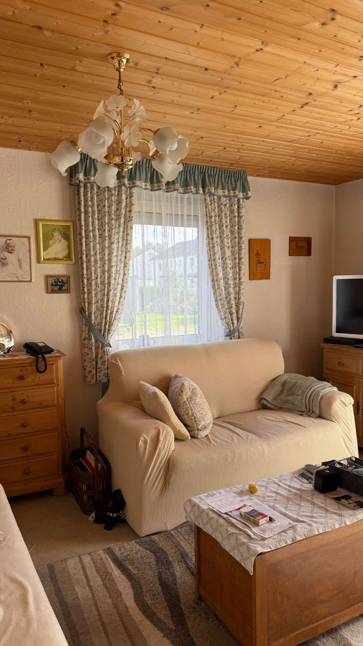 corinnakopf snapchat image archive image