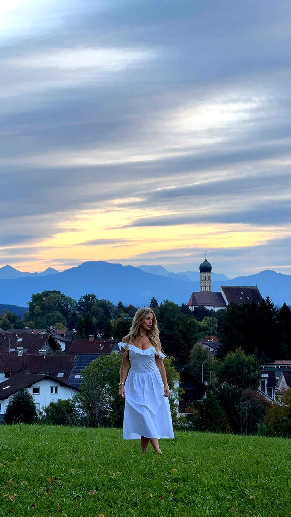 corinnakopf image ~ Altpins