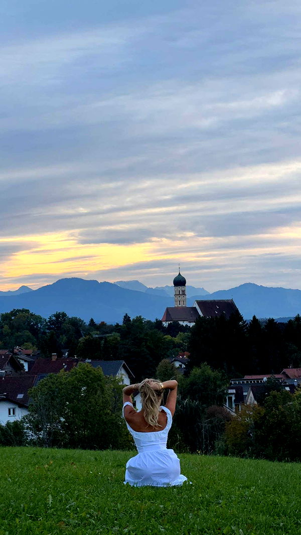 corinnakopf image ~ Altpins