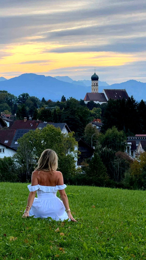 corinnakopf image ~ Altpins