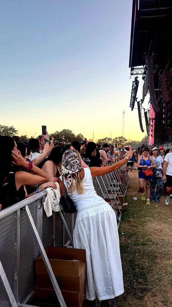 corinnakopf image ~ Altpins