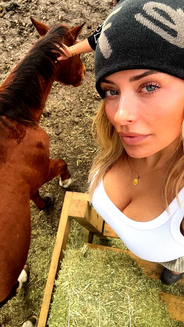 corinnakopf image ~ Altpins