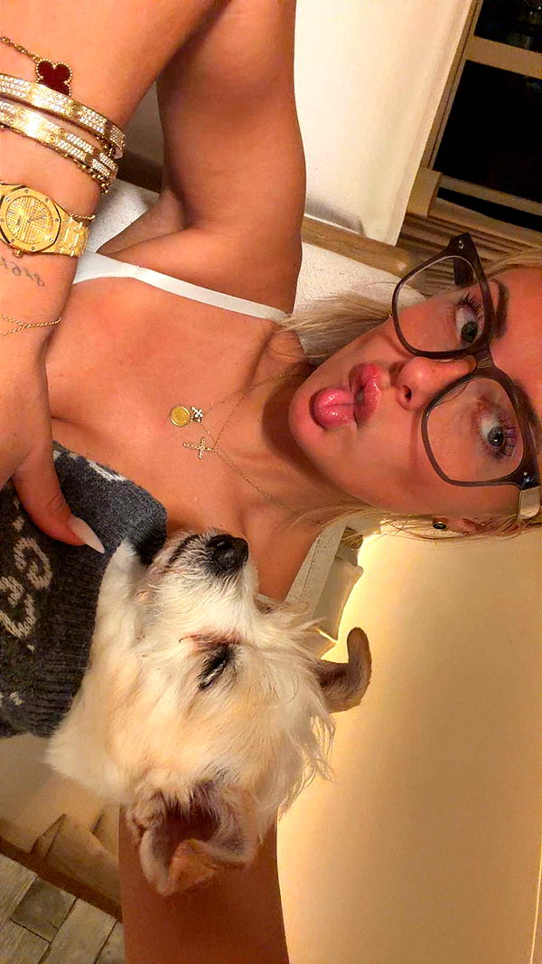 corinnakopf image ~ Altpins