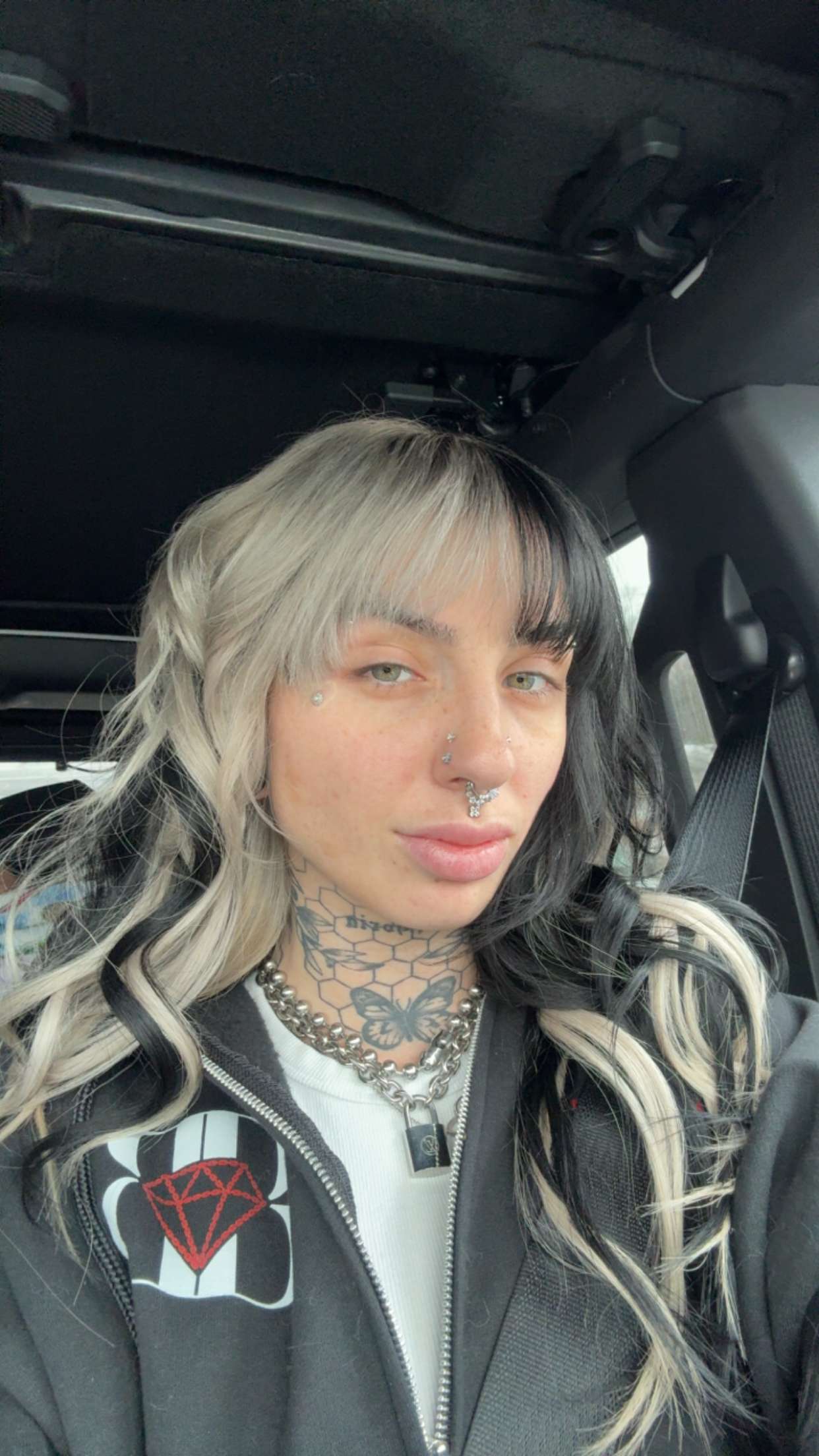 cruellamorganxo snapchat image archive image