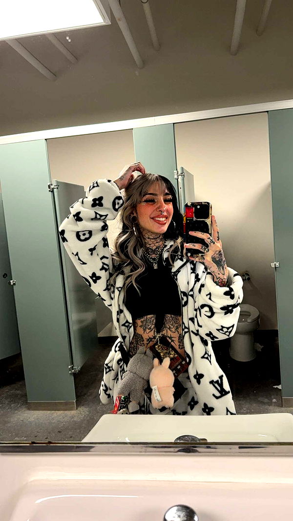 cruellamorganxo image ~ Altpins