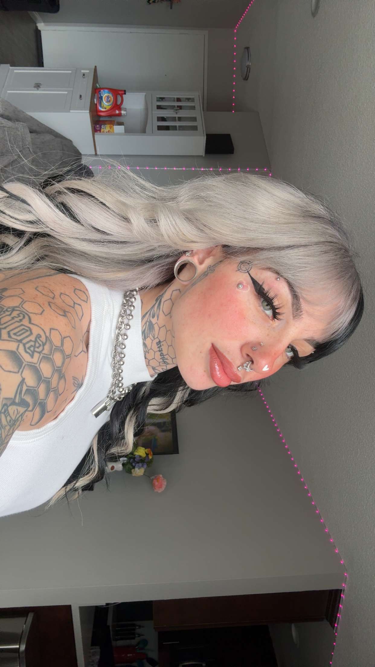 cruellamorganxo snapchat image archive image