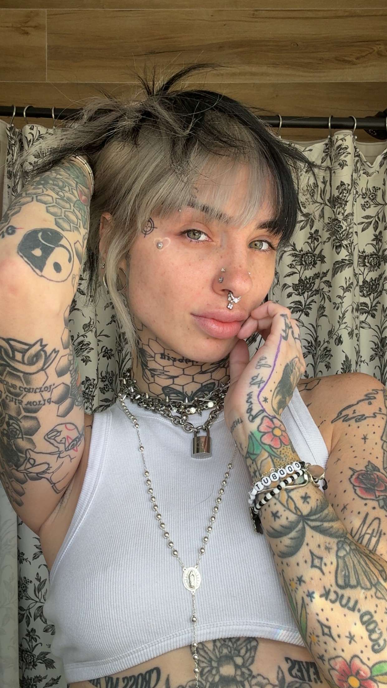 cruellamorganxo snapchat image archive image