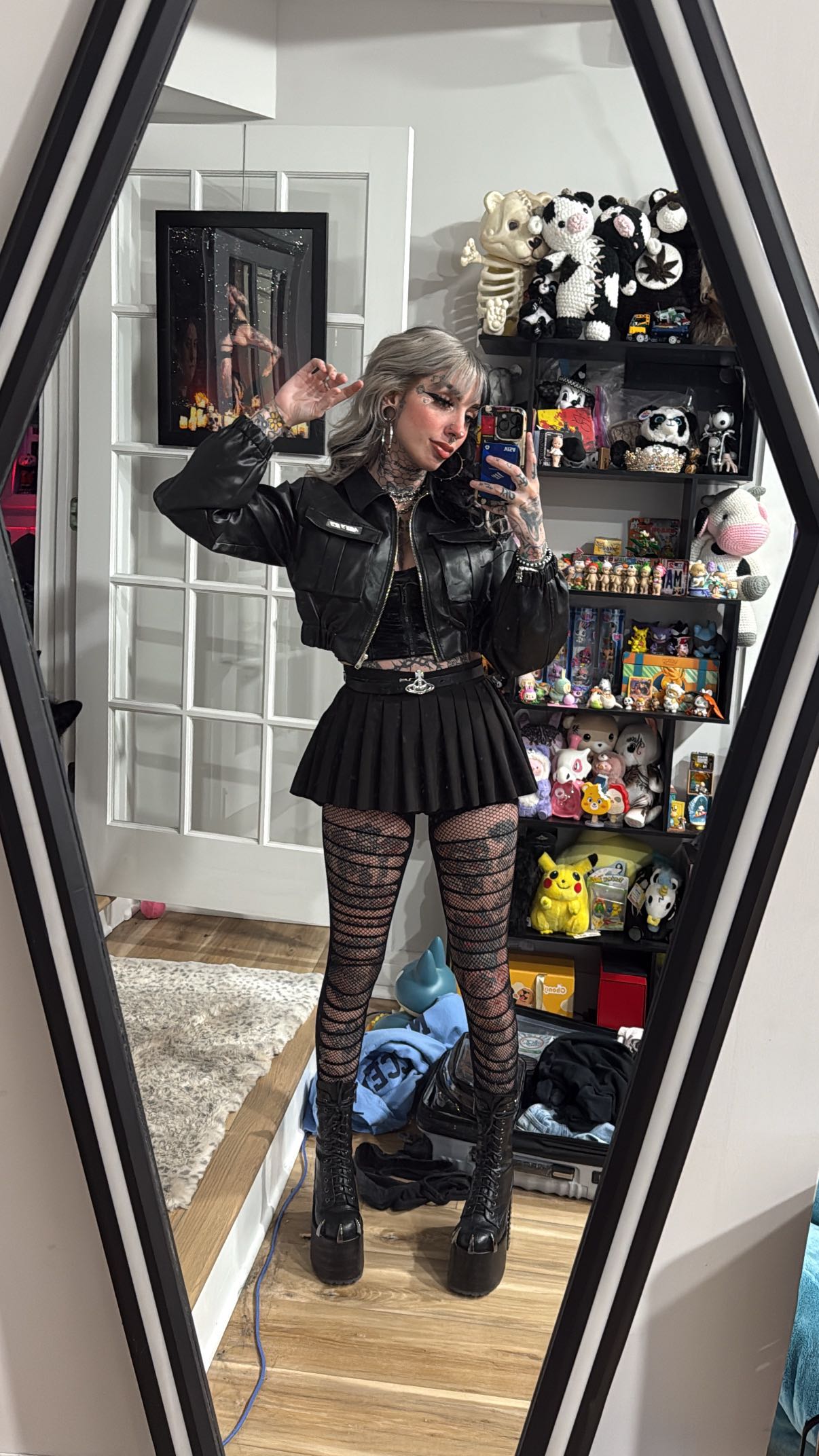 cruellamorganxo snapchat image archive image